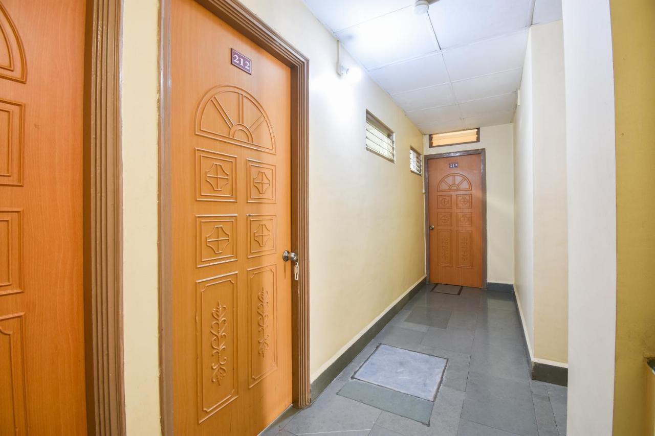 Oyo 63264 Hotel Shamiana Pandharpur Bagian luar foto